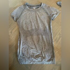 Athleta swiftly tech